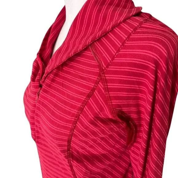 Lululemon Think Fast Pullover cranberry sweatshirt hoodie sweater size 8 - Picture 7 of 12